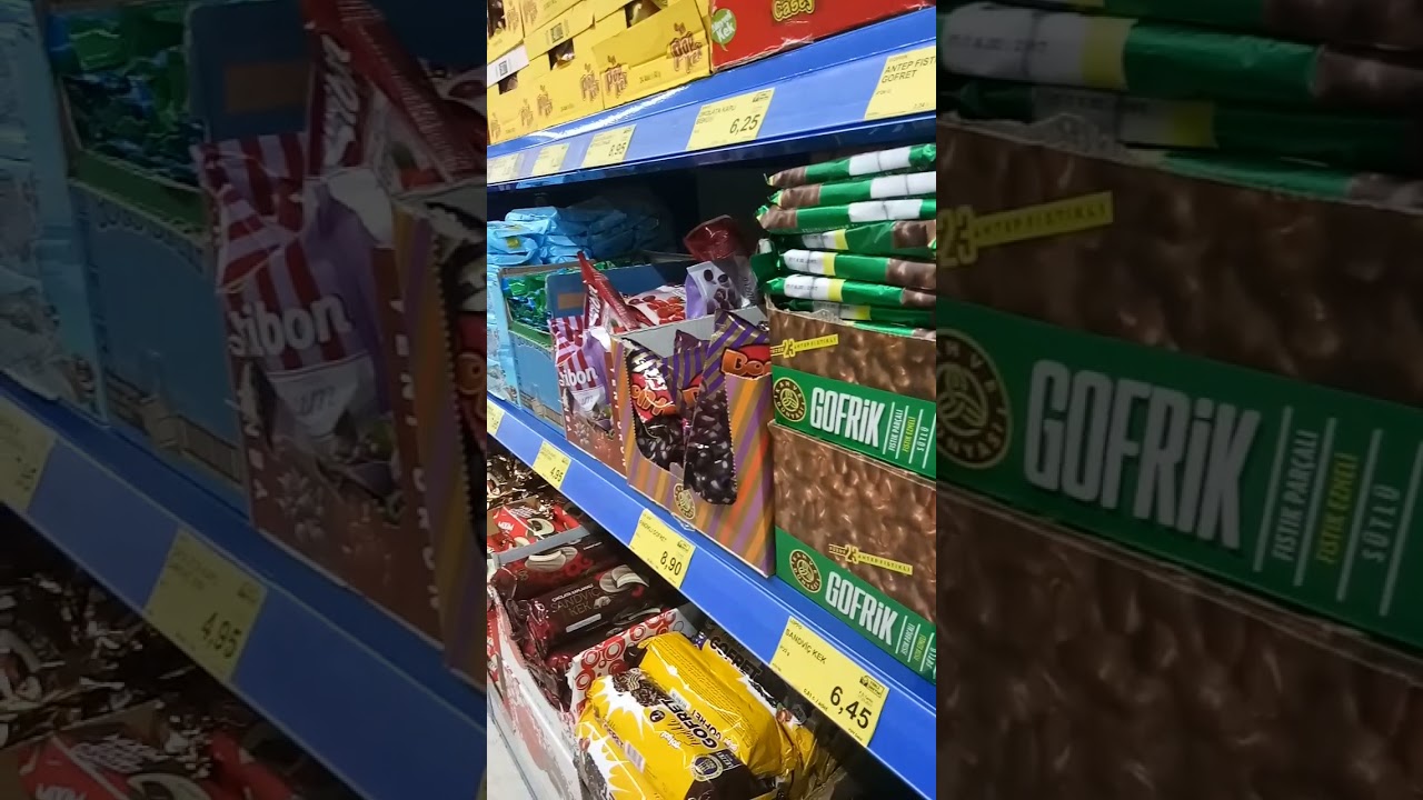 belanja kebutuhan pokok dan jajanan Turki, coklat permen dan baklava