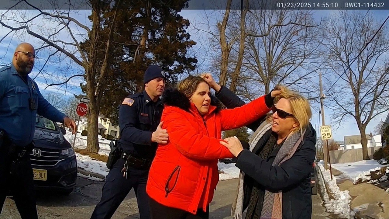 38-Year-Old Woman Causes Hit & Run While Driving Suspended — Denies Everything