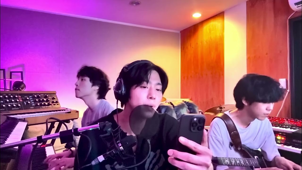 Ahn Hyoseop -  