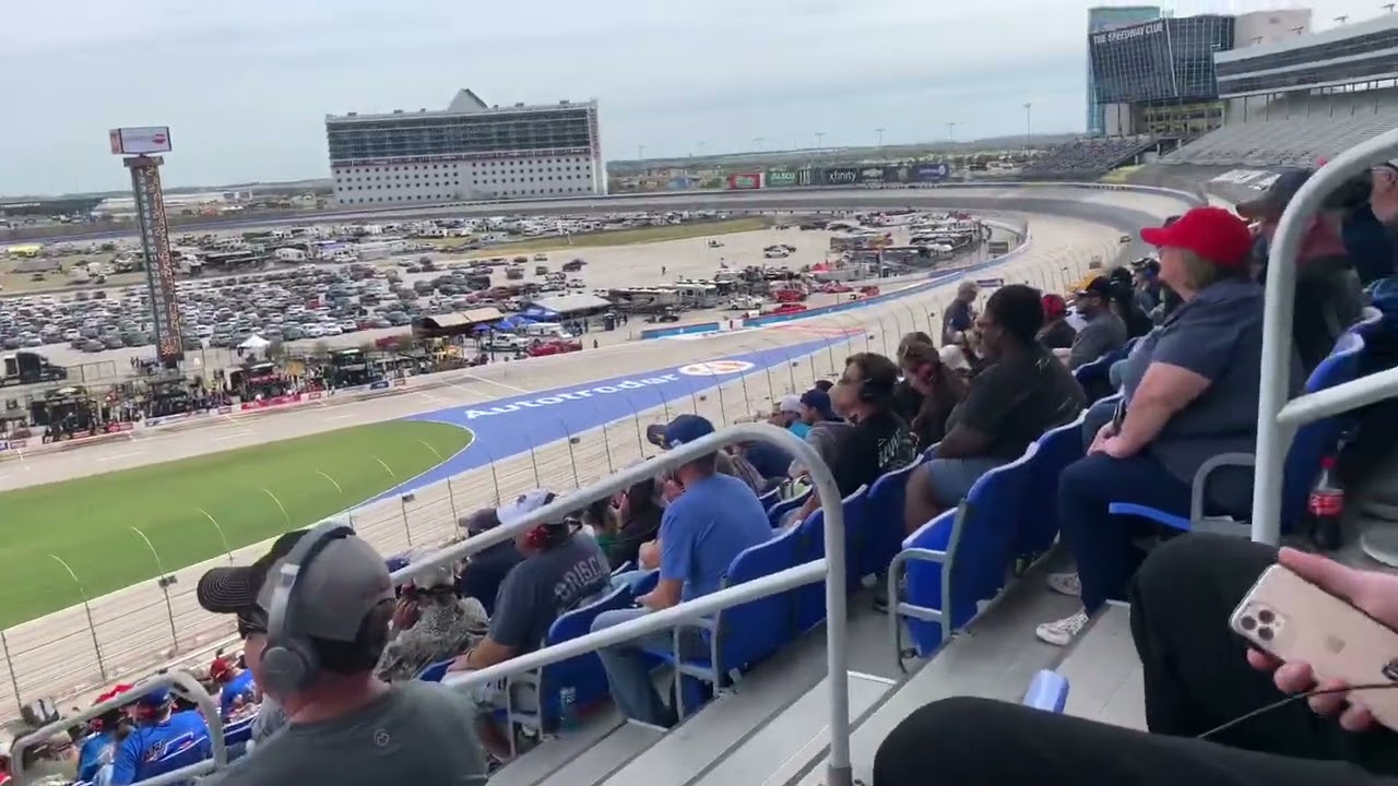 Gen 6 Flyby Vs Gen 7 Flyby (Nascar)