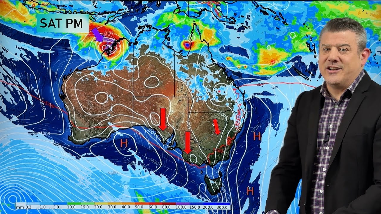 Oz: Two tropical lows to monitor, extreme heat inland pushes south