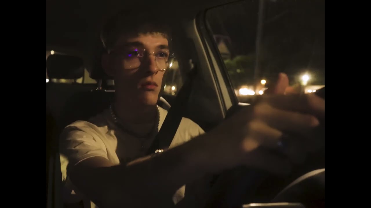 sankki - feelin cute right now ft. superreservao (Visualizer)