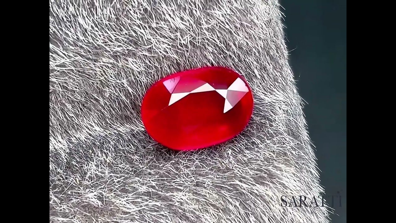 0.99ct Natural Ruby 🔴 Oval Modified Brilliant | Vivid Red Gemstone | SARATTI