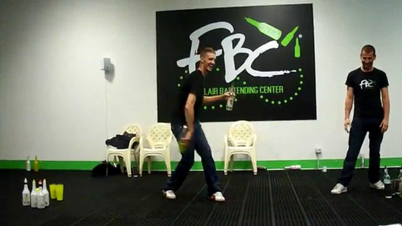 World's best bartenders Dario Doimo vs Tomek Malek FBC masterclass 2011