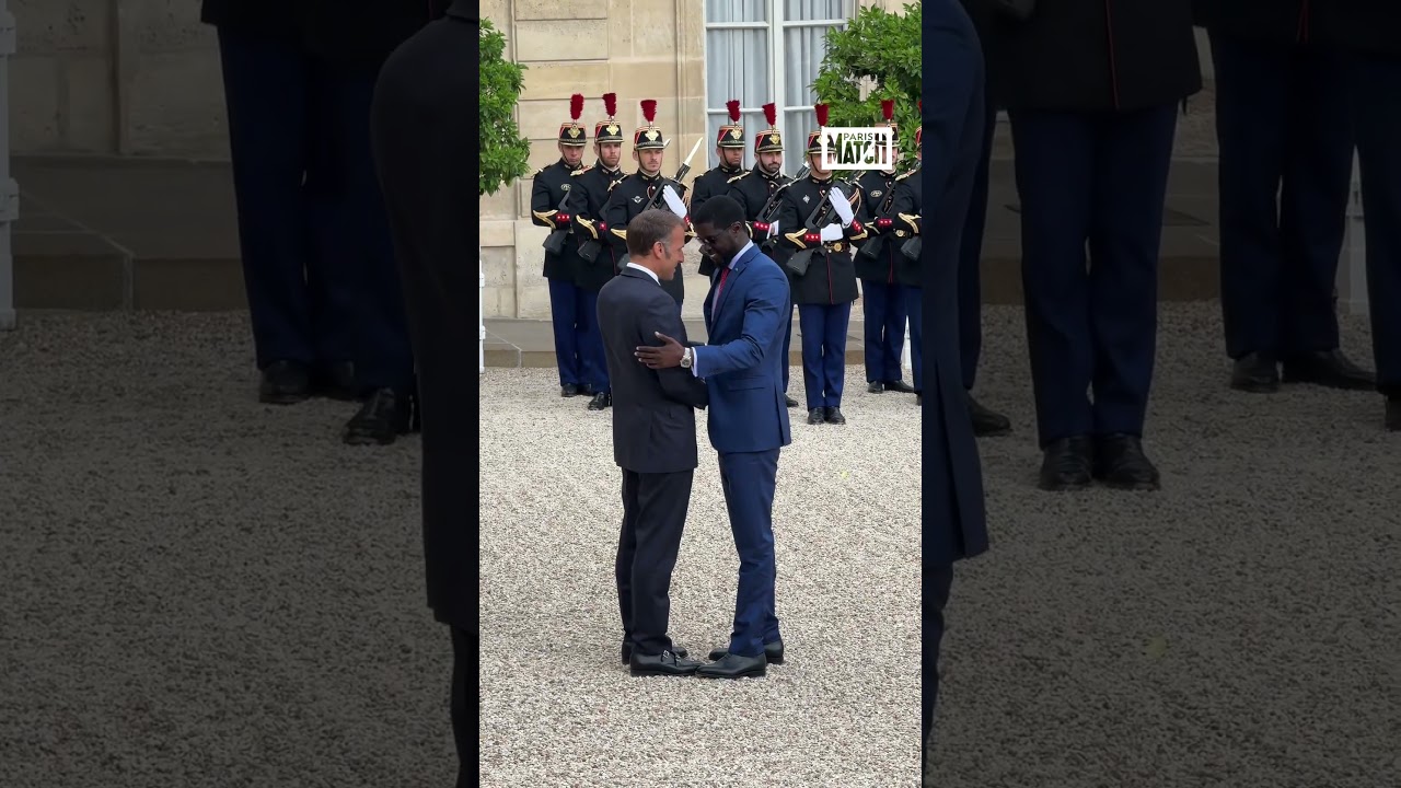Emmanuel Macron a accueilli Bassirou Diomaye Faye &agrave; l'Elys&eacute;e #politique #senegal #france #diplomacy