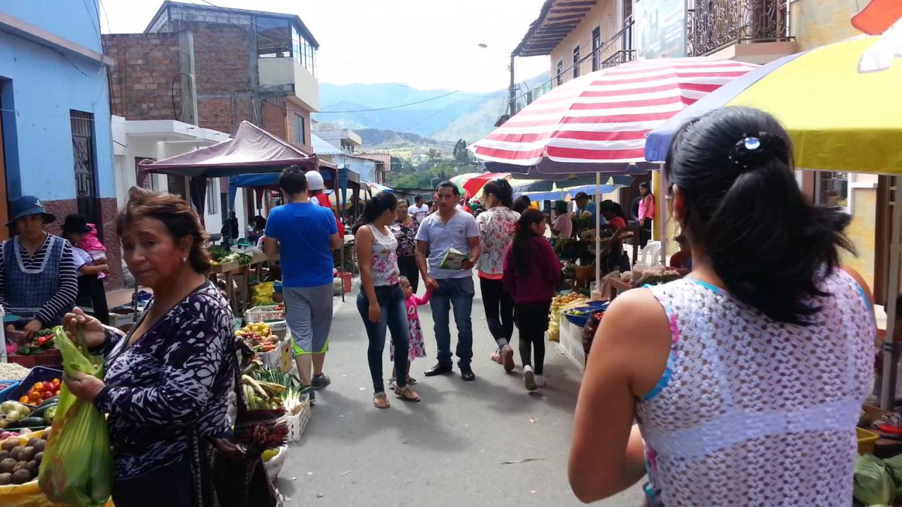 Ecuador, Malacatos - locals market