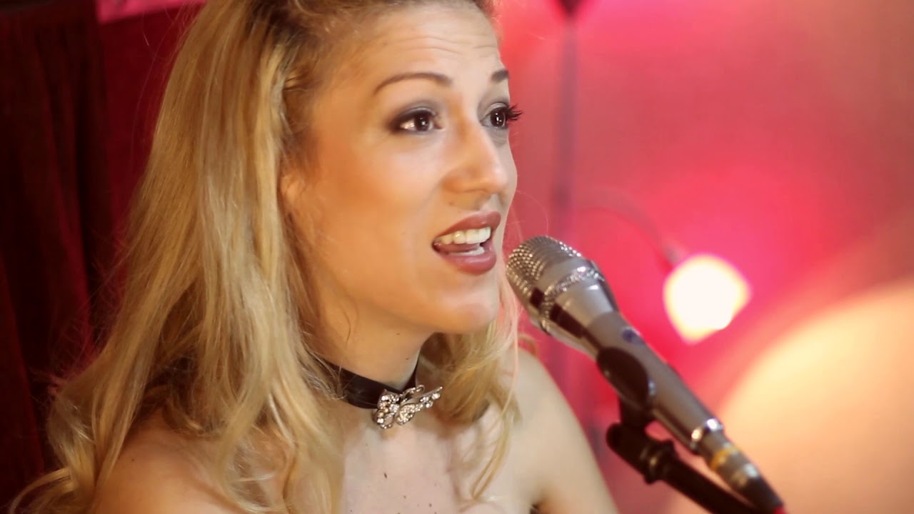 Nevena Racic Brankovic  - Thank you for the music ABBA  (live in studio)