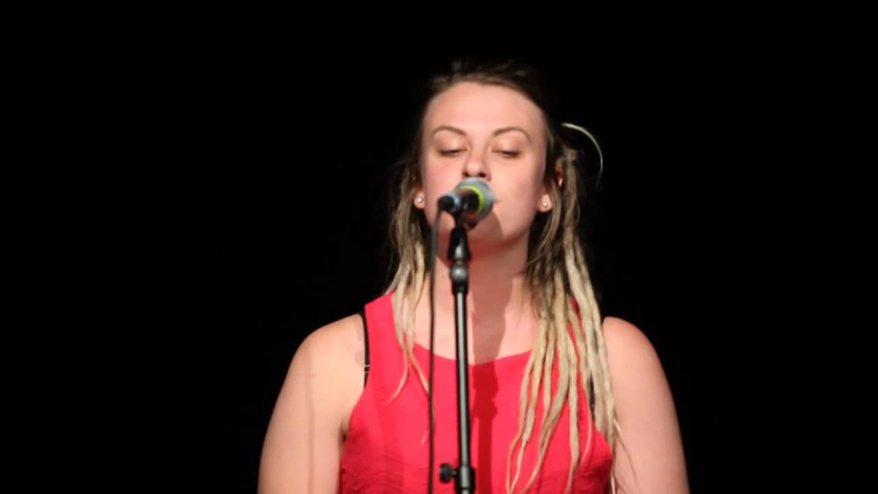 Laura Begley - Riptide (Vance Joy Cover)