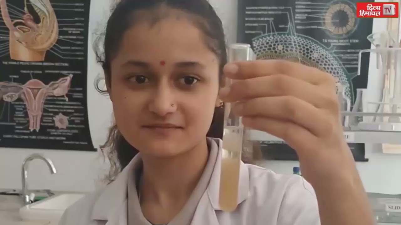 कैमरे की निगरानी 10वीं और 12वीं कक्षा के छात्रों ने दिया बोर्ड एग्जाम
