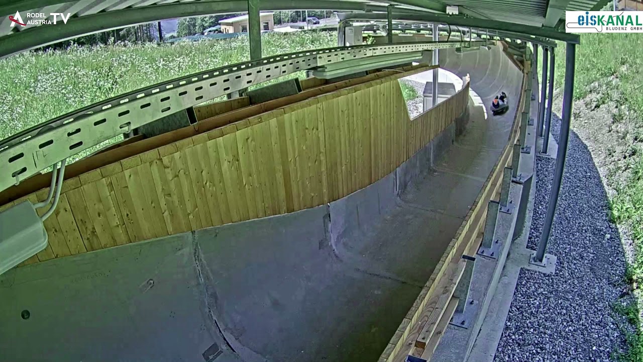 Neuer Eiskanal in Bludenz | erste Testfahrt auf Rollen