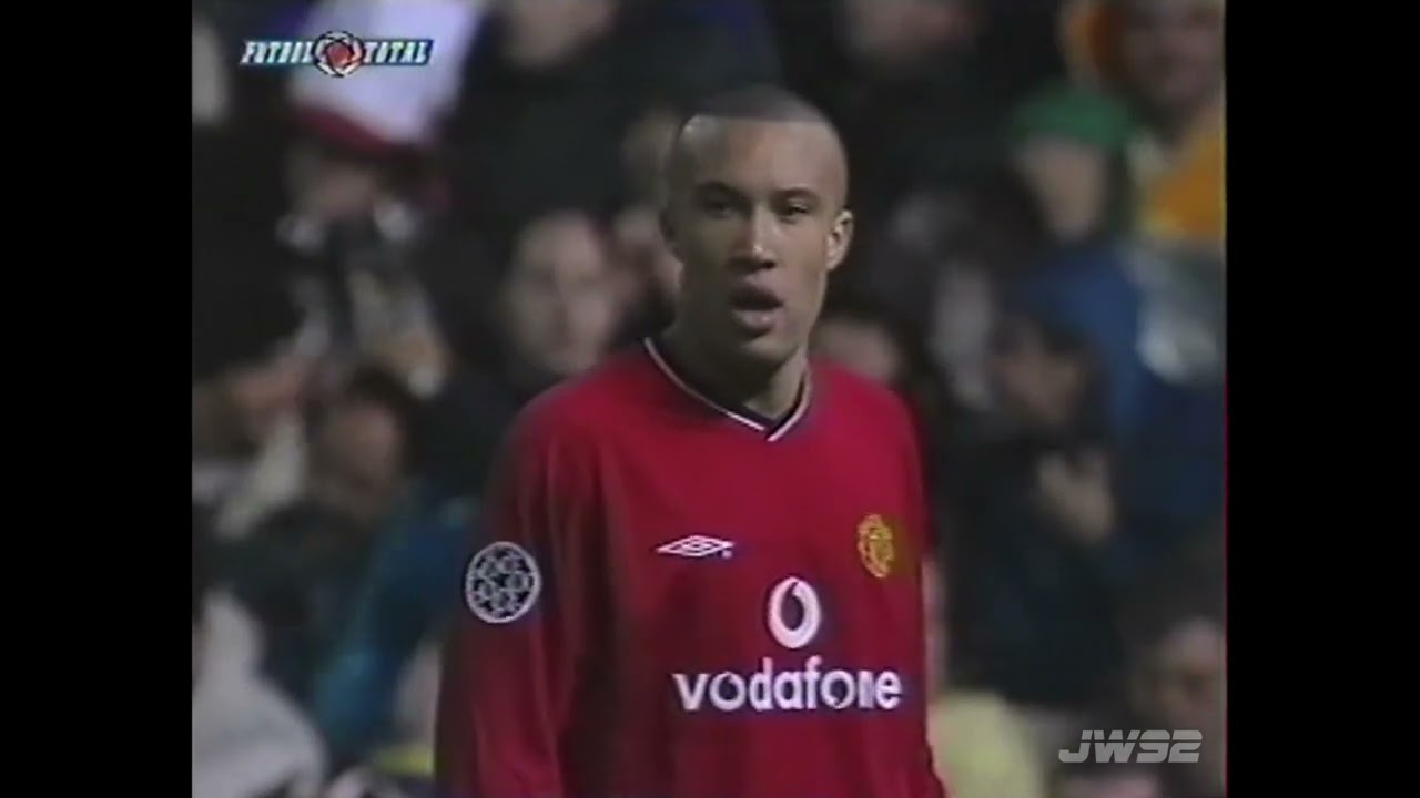 2001.02.14 Valencia 0 - Manchester United 0 (Full Match 60fps - 2000-01 Champions League)