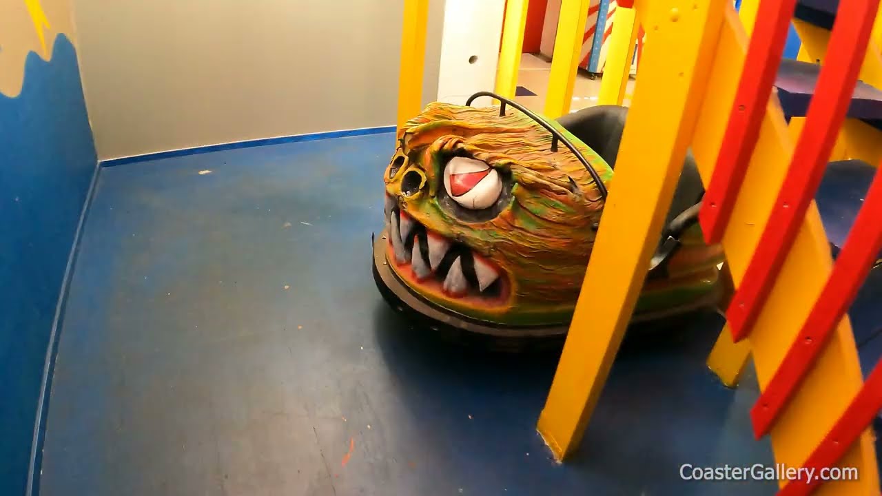 Ketkula (Fun House) at Nokkakivi Park in Finland. Walk through the many gags and stunts!