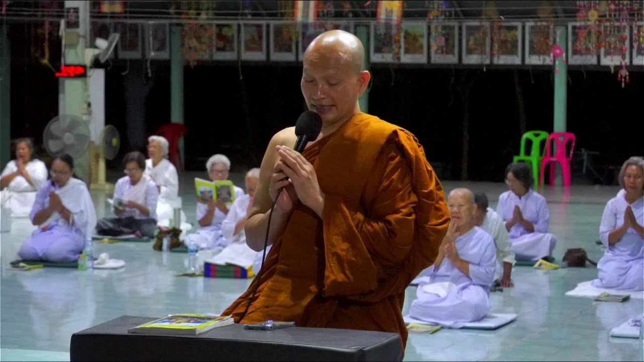 ร่วมกันทำวัตร สวดสาธยายบทพระธรรม  วัดดอนกู่ บ.หนองนกเขียน ต.โนนทอง อ.หนองเรือ จ.ขอนแก่น