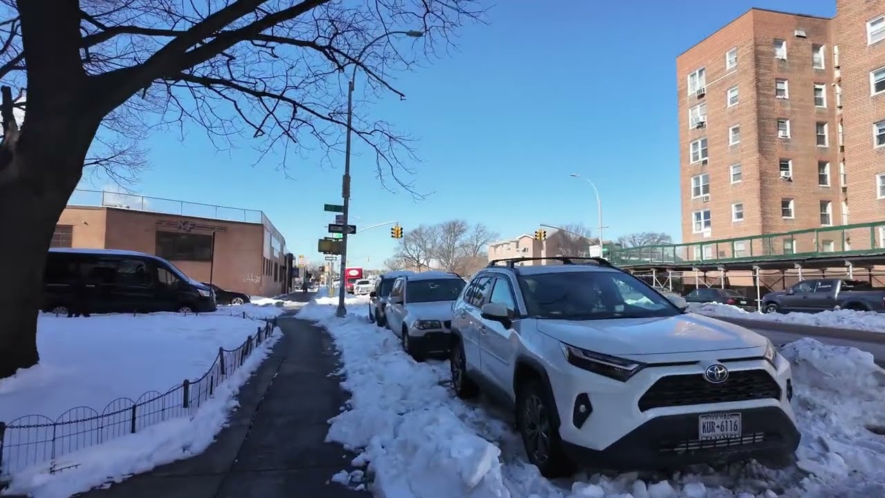 Jan 31, 2026 - NYC Live 4K Walk: From Woodside to Manhattan it's still cold