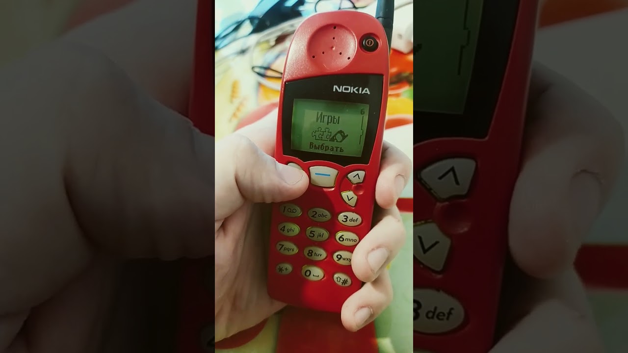Nokia 5110 (1998) в хорошем состоянии. Стандарт связи - GSM 900.