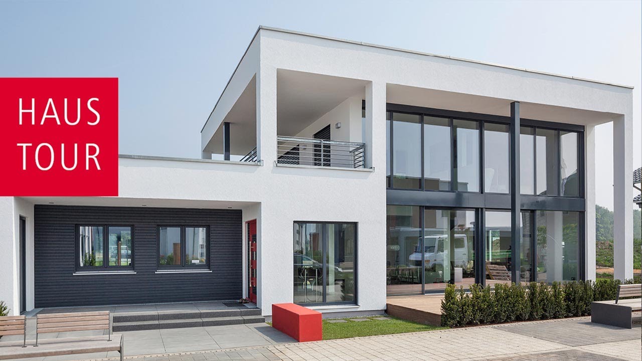 Haustour durch das moderne Haus mit Einliegerwohnung | LUXHAUS Musterhaus in Köln/Frechen