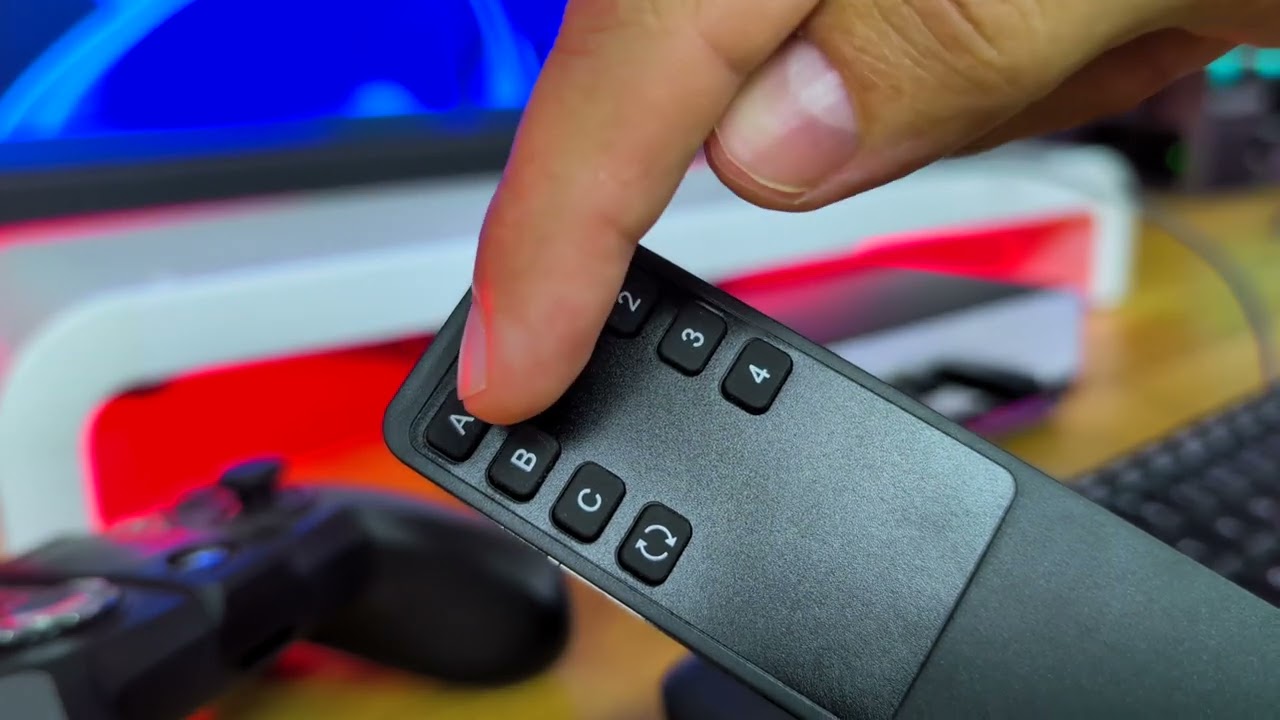 Unboxing & Review: TESmart DP 1.4 KVM Switch DKS203-M24 with EDID - 8K@60Hz | 4K@144Hz | 4K@240Hz
