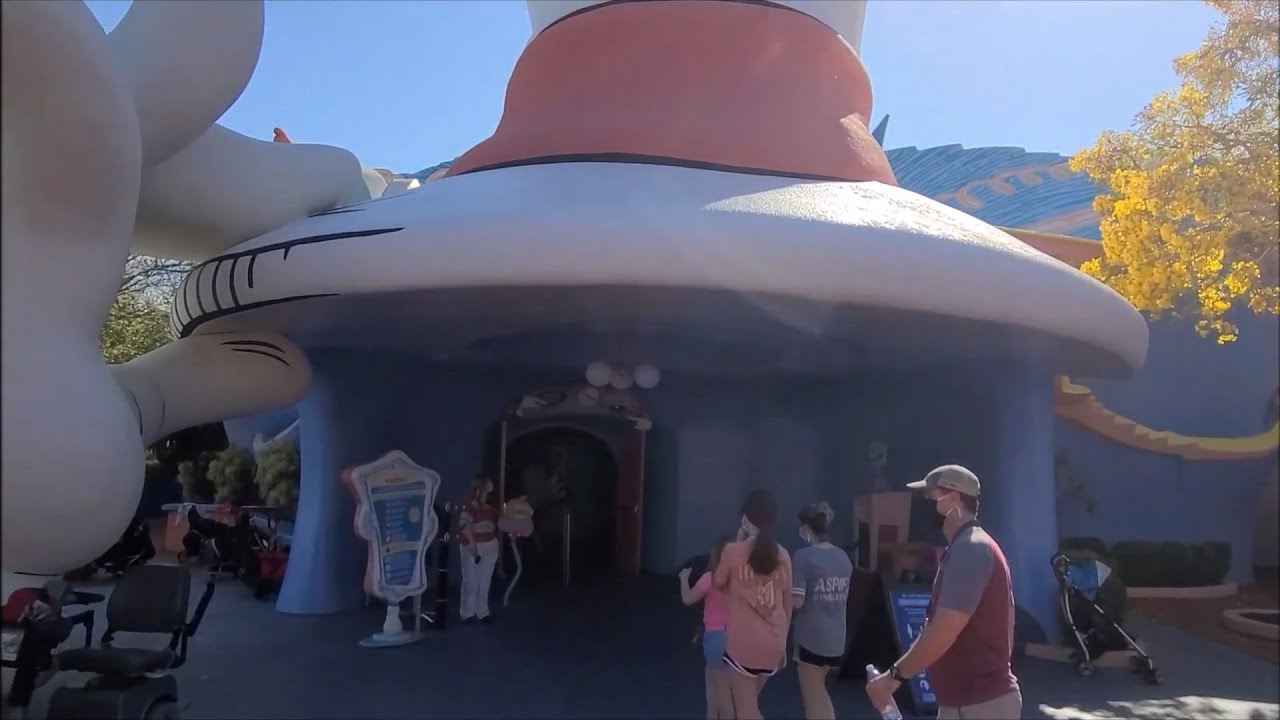 The Cat in the Hat Ride - Islands of Adventure - Universal Studios