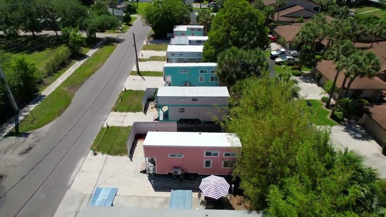 Tiny House Siesta flyover