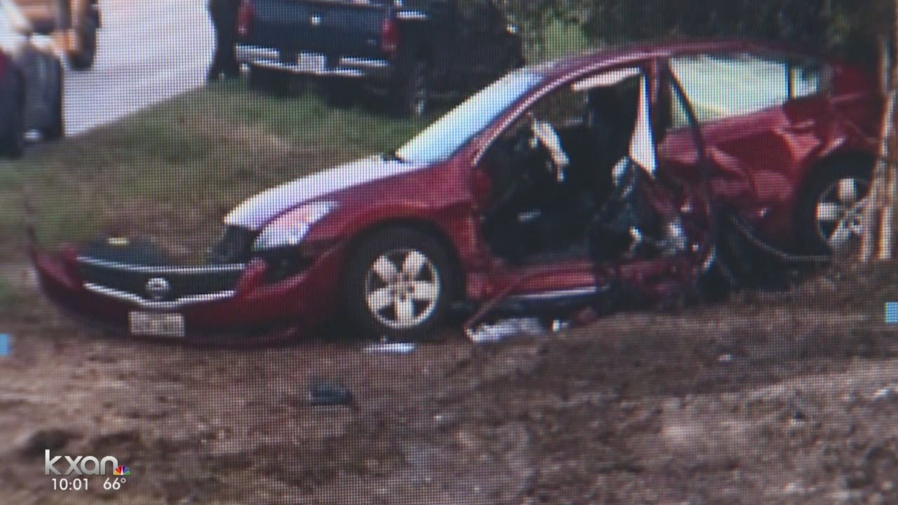 Austin middle school teacher in ICU after car crash near school