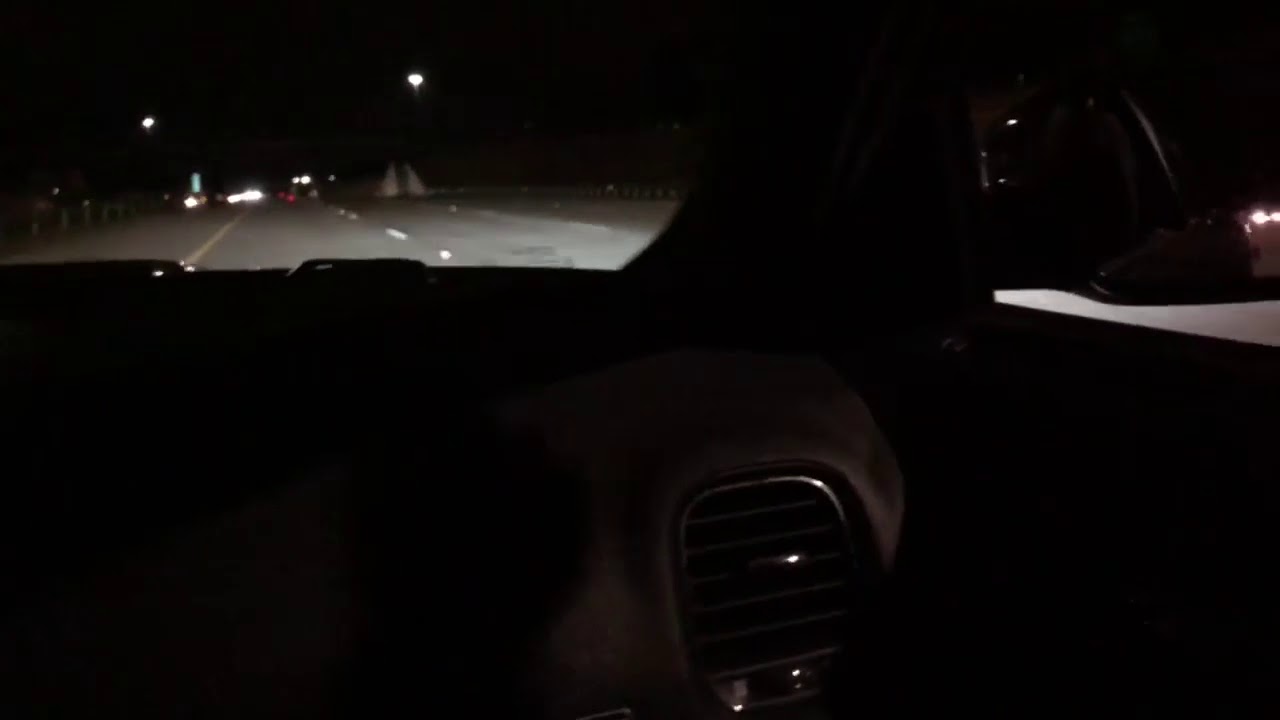 M6 F06 vs Charger Hellcat