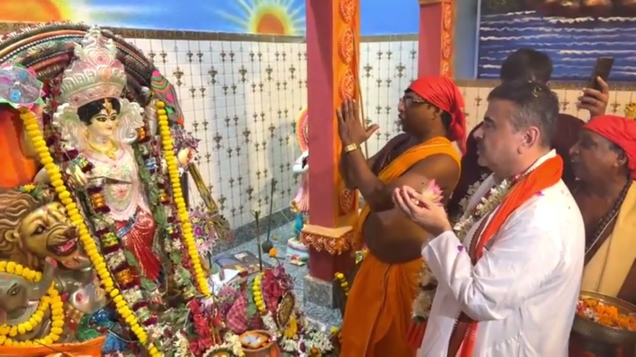 Suvendu Adhikari's Grand Puja: A New Era in West Bengal Politics #shorts