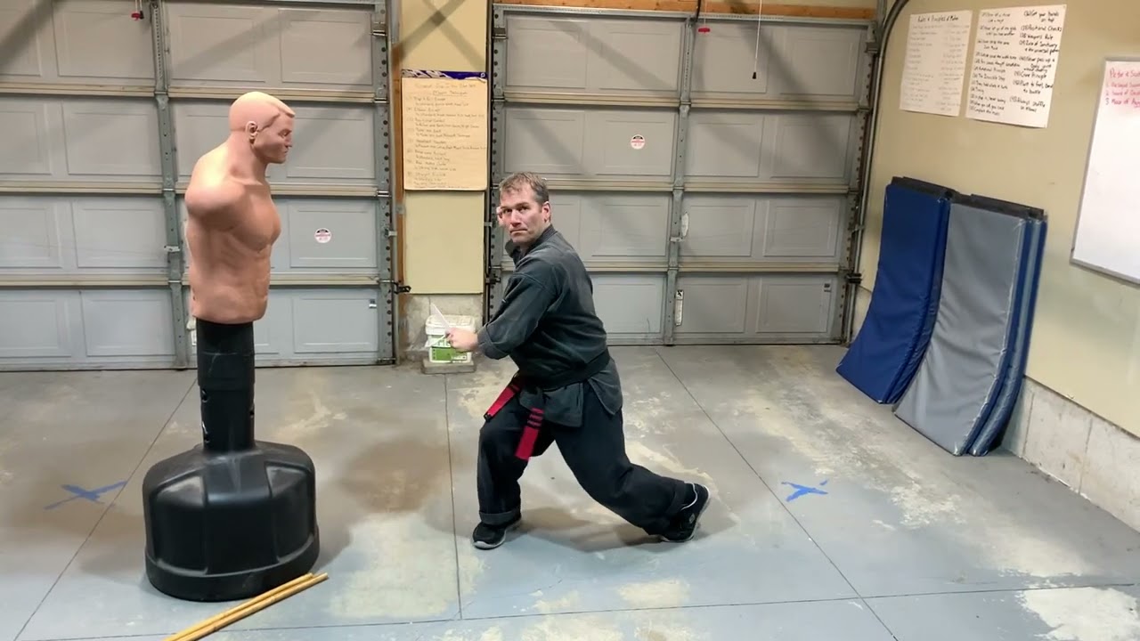 Double Knife Striking - Jamie Seabrook