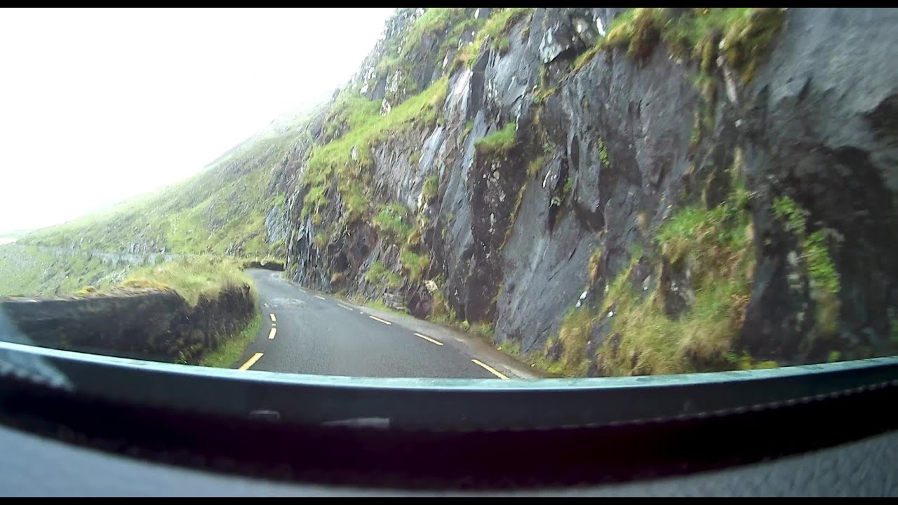 Irland Reise 2025 , Auto fahren auf Irlands breiten Straßen