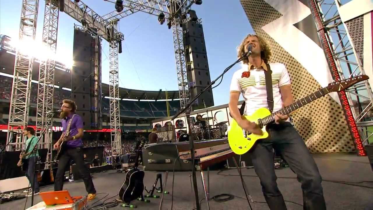 David Crowder Band Harvest 2010 (HD) - There is no One &  I Saw the Light