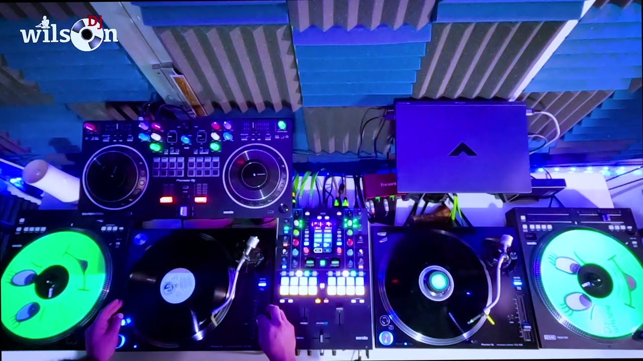 De los mejores éxitos de lo 90, Mezclados con vinyl, Corona, Mr. Vain, Le click, etc. NEUROWILSON DJ