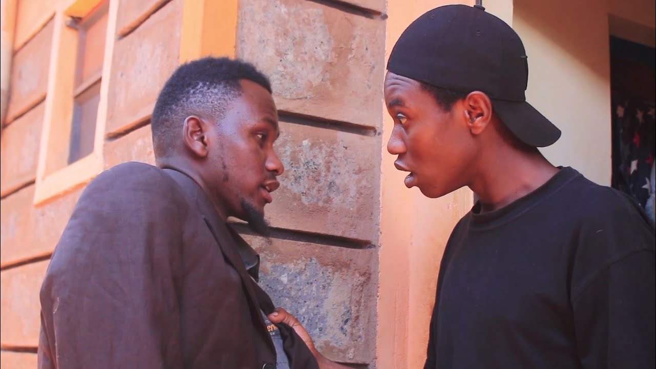 PASTOR WA DOOR TO DOOR AKIPATANA NA MTU AMEKASIRIKA