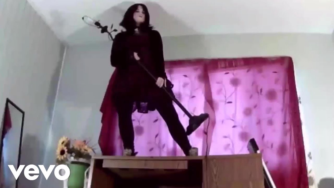 Zophia Dramatica - Possessed and Unhinged
