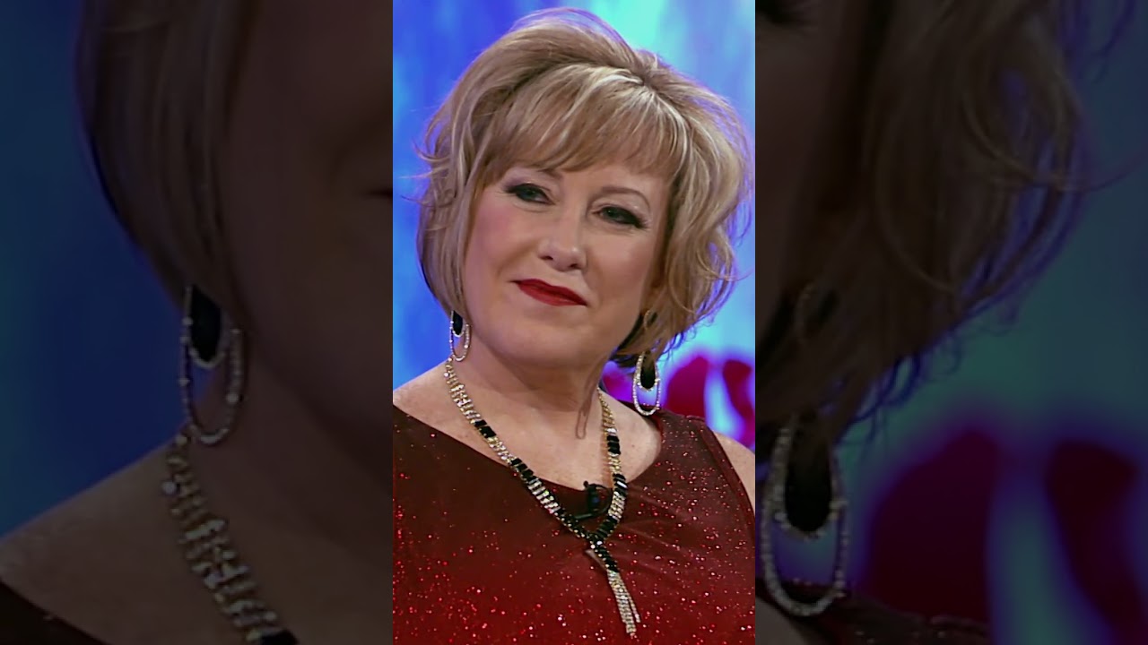 Christi's Christmas ROAST for Abby 🤣🧑&zwj;🎄 | Dance Moms | #Shorts