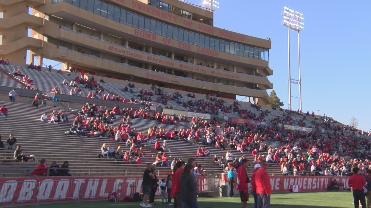 Lobos-Hawaii marks lowest attended game since 2003