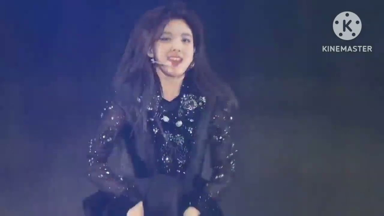 bangtwice concert//jinayeon,moseosk,namjeong , Dhayoon,jimina ,tzukook , taesana , jihyo , chaeyong