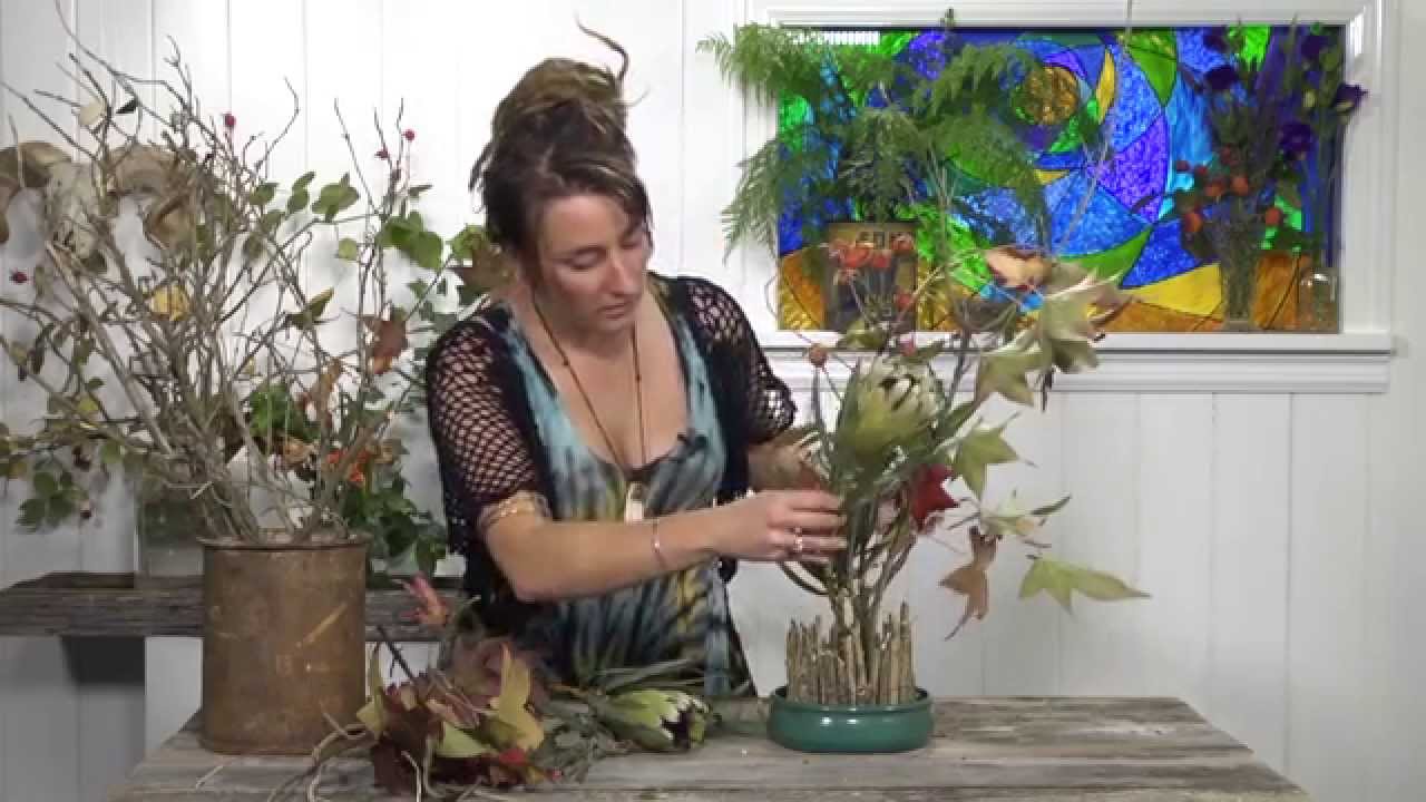 Everything Flowers - Episode five - Oasis Stick Garden Arrangement