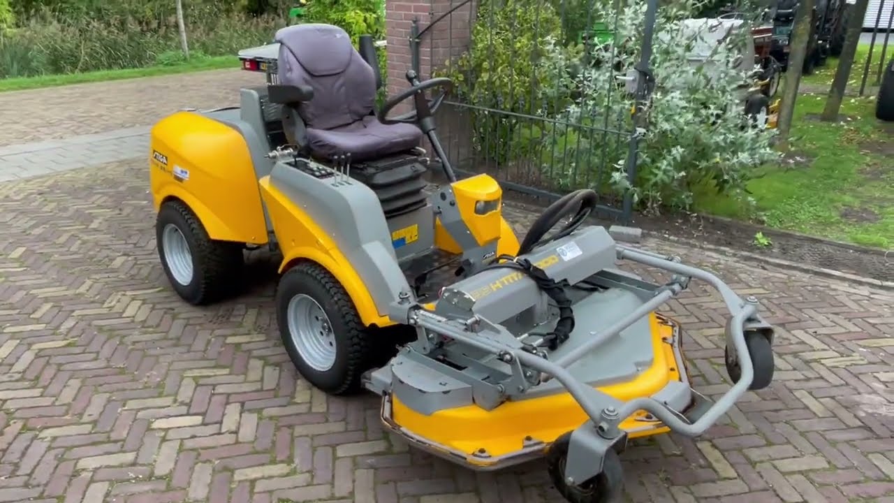 Stiga titan 26 aufsithmaher / lawnmower / zitmaaier