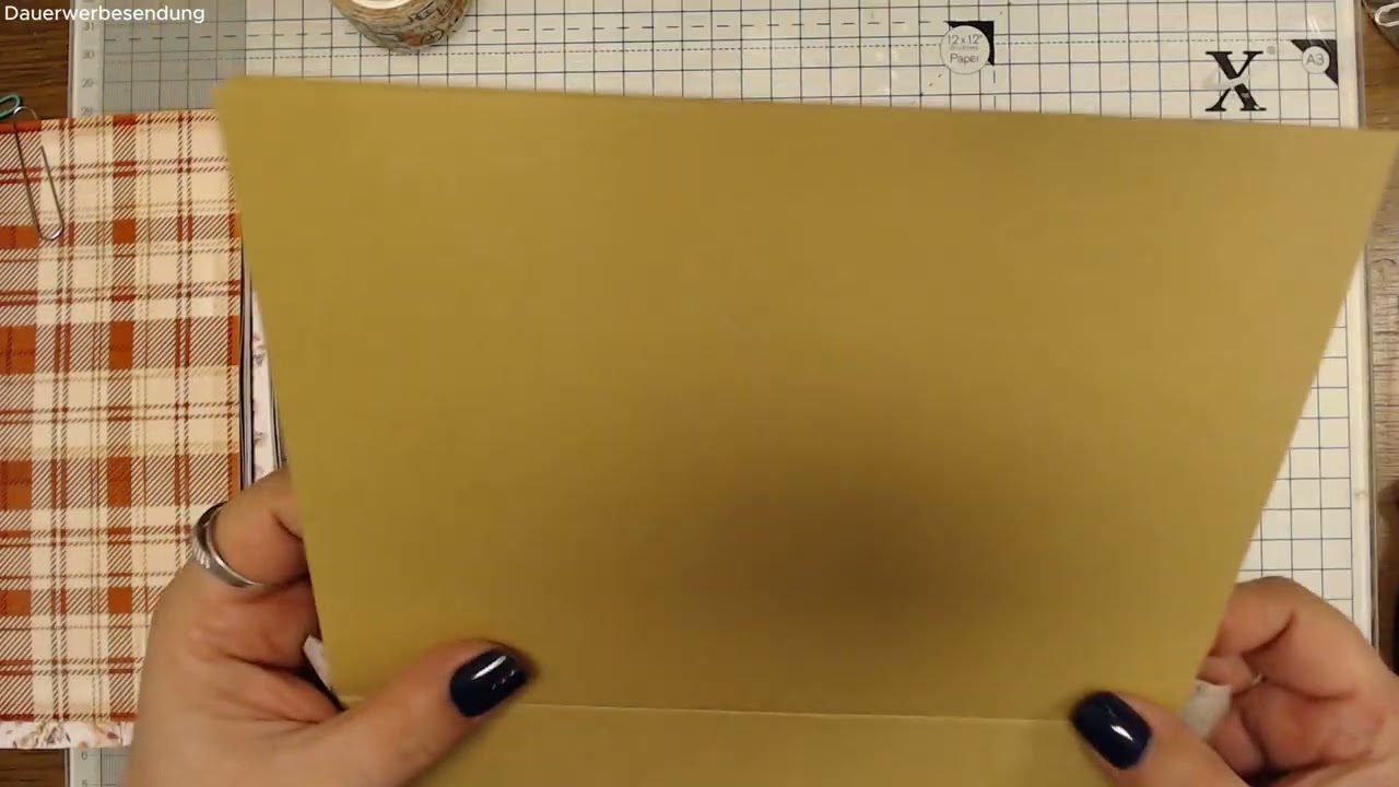 Journal aus 2 DIN A 4 Papieren mit dem Papierset 