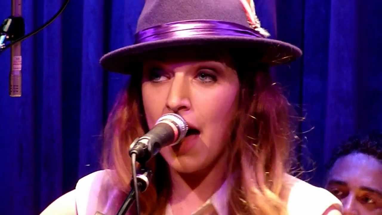 ZZ Ward • Criminal / Move it like you stole it • Berklee School of Music • Boston • 9/23/12