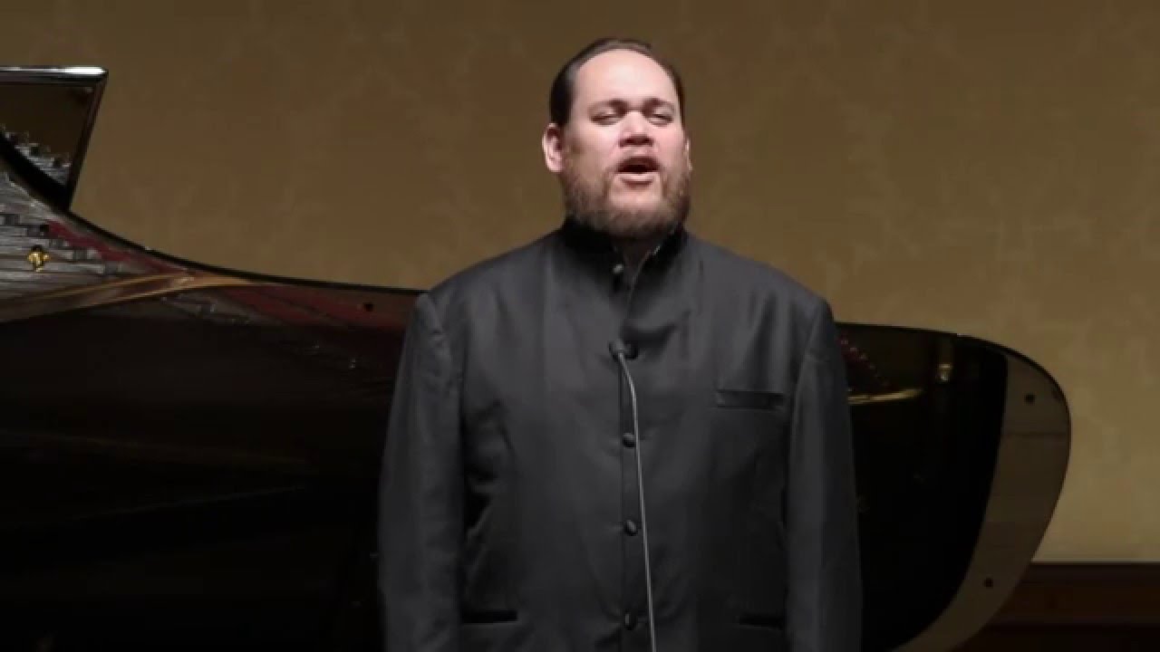 Quinn Kelsey - FINZI Let us Garlands Bring