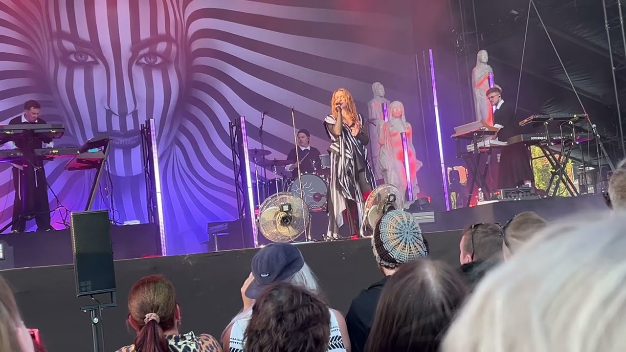 Jenni Vartiainen - Lanka live Suomipop Festivaali 2025 Jyväskylä