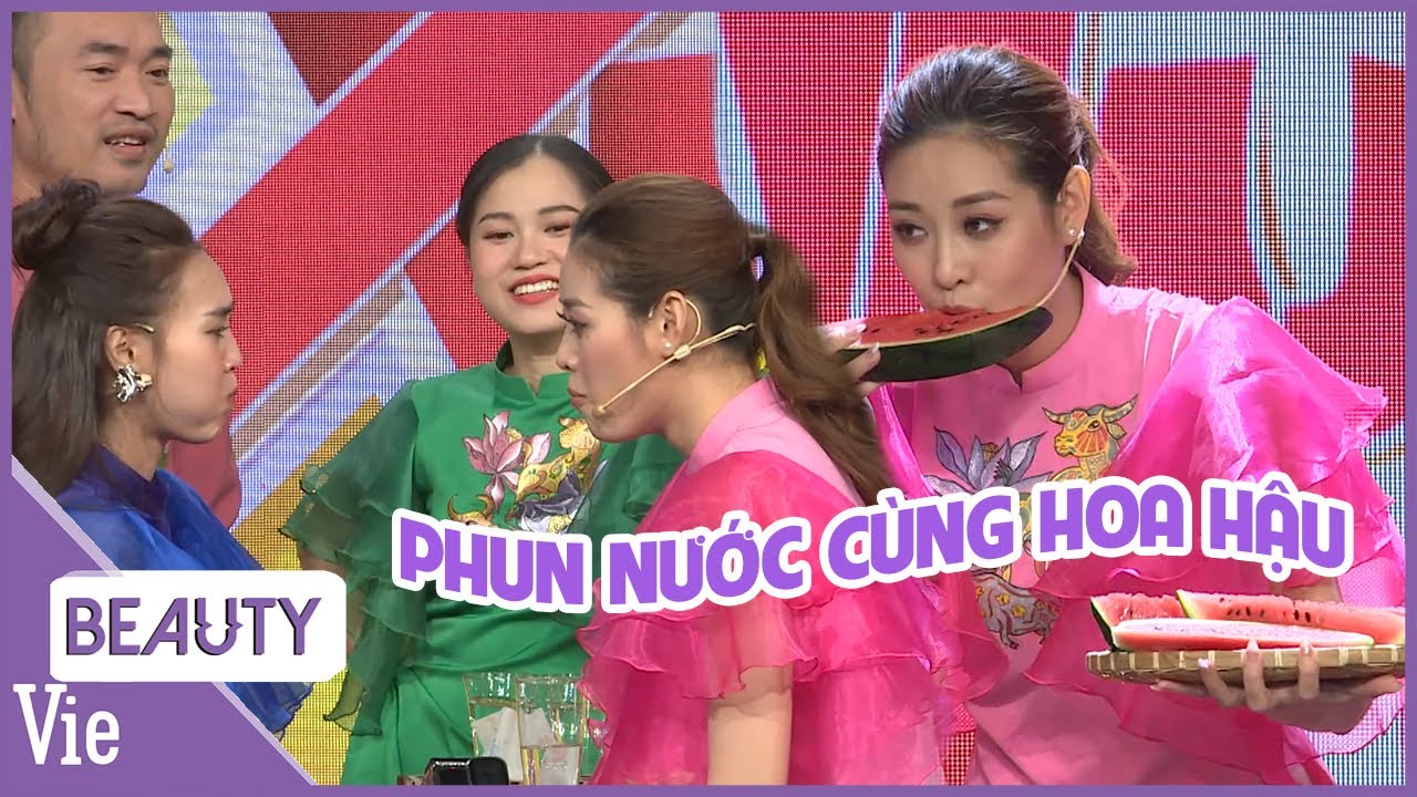 HOA HẬU KHÁNH VÂN chơi hết mình tại 7 NỤ, bất chấp hòa mình chơi 