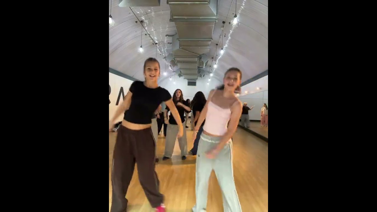 Siren head dance 🤩 