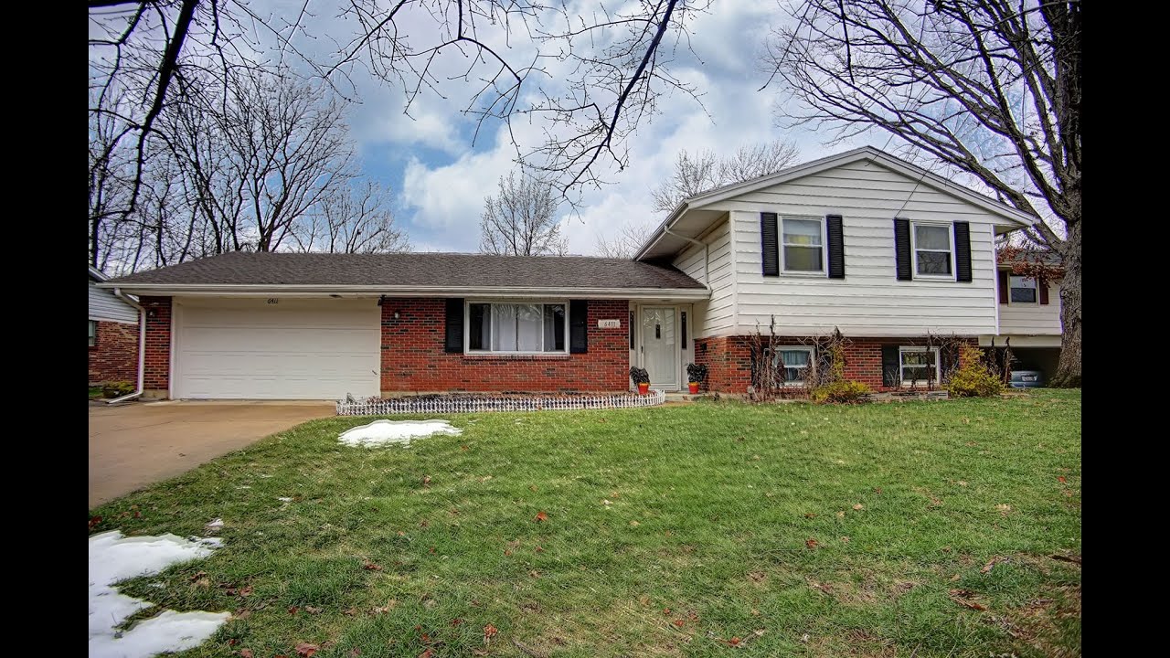 6411 Blossom Park Dr, Dayton, OH 45449