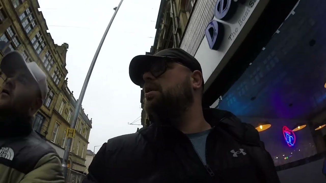 Его дочь умерла из-за неудач.