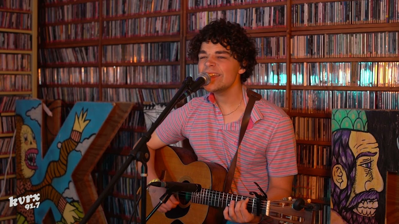 Charlie Hickey - Full Performance (KVRX Library Session)