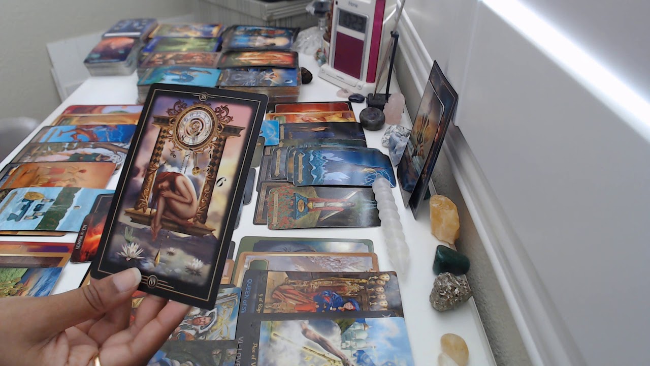 Twin Flame Tarot Reading - What's meant for you will NOT pass you by! TRUST the UNIVERSE!