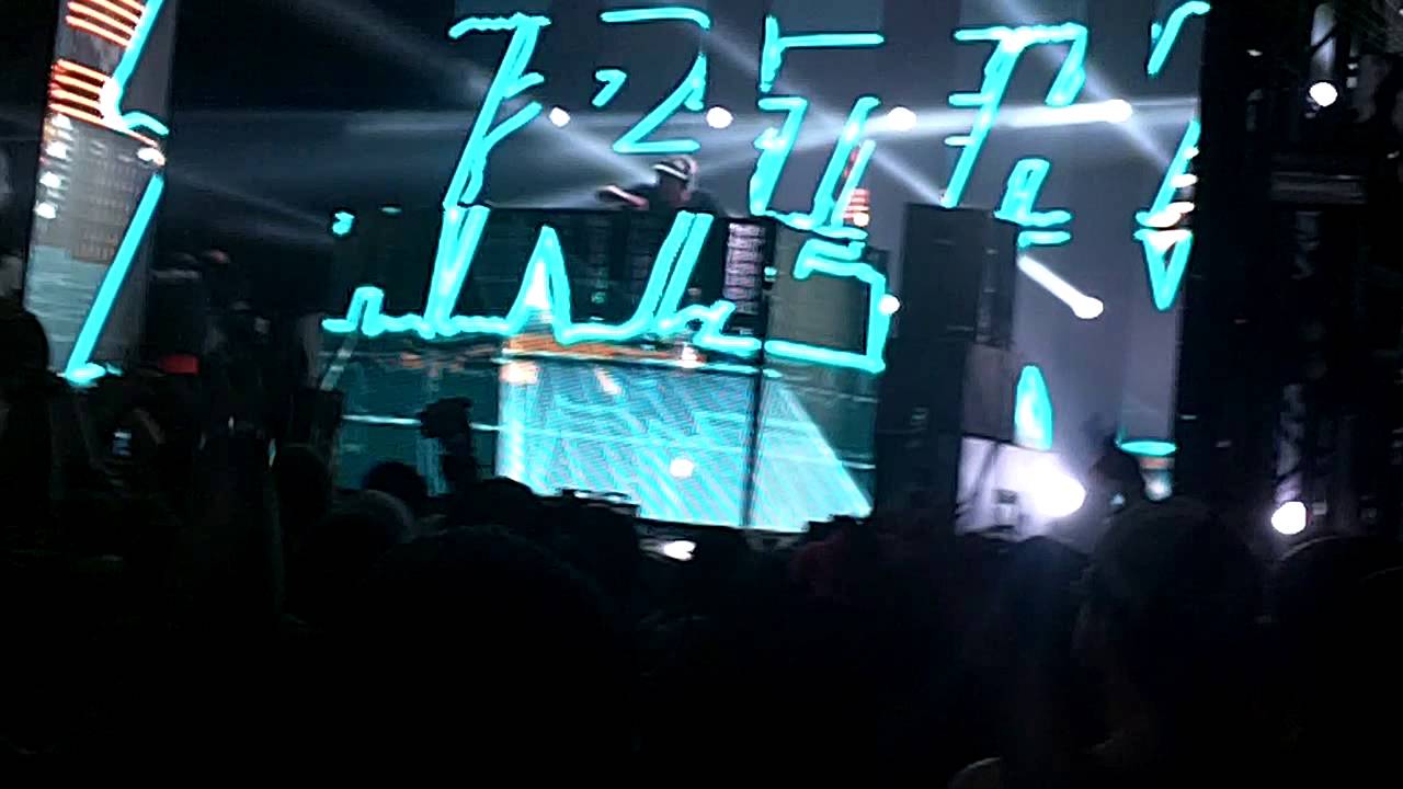 12th Planet - Suavemente (Kennedy Jones) - Lights All Night 2012-2013 Dallas NYE