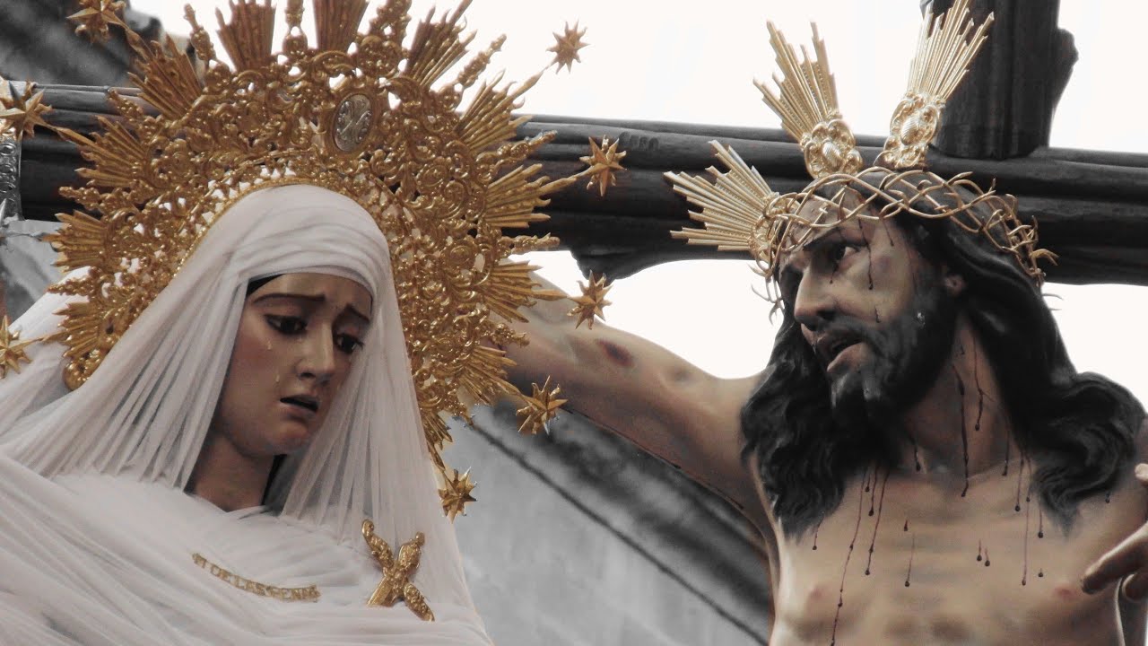 Recogida del Calvario a su Ermita bajo la lluvia. SEMANA SANTA BAILÉN 2019