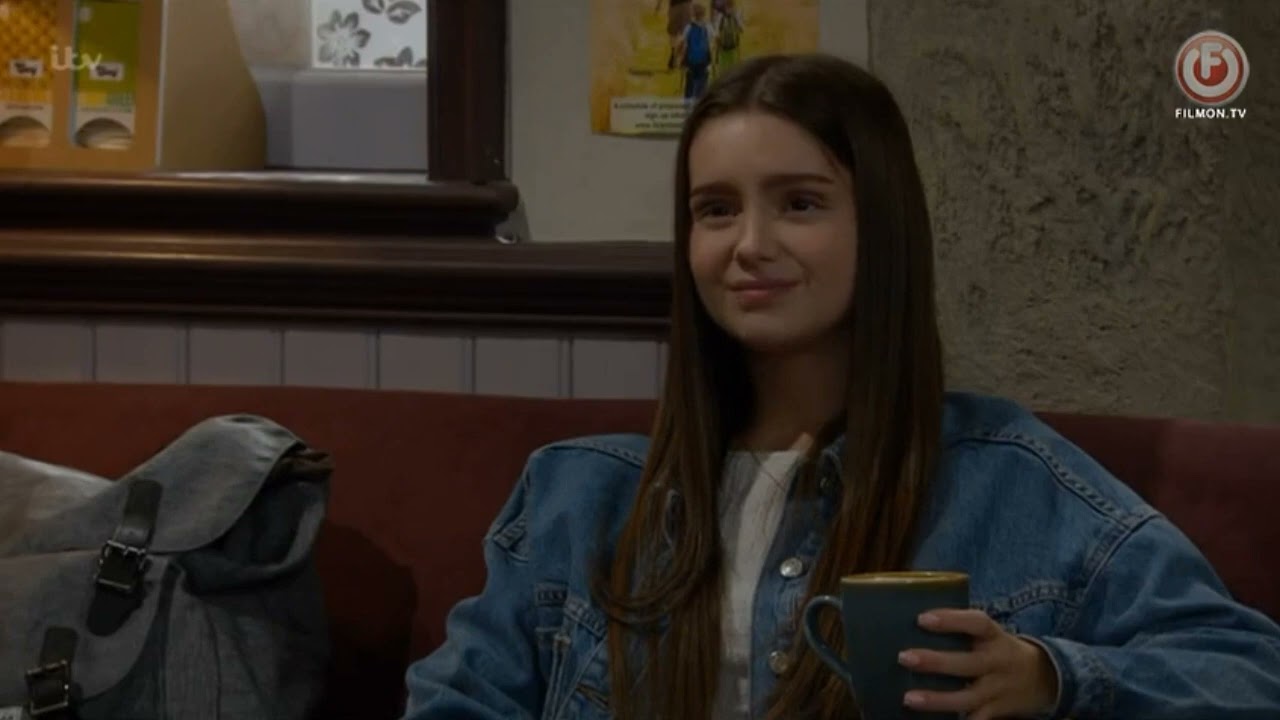 Emmerdale Sarah tells Charity she forgot her birthday (8th June 2022)